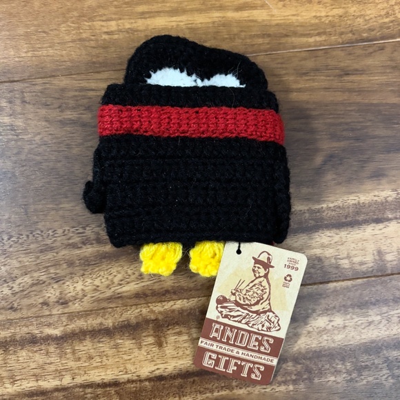 Holiday Bundle: Cozy Socks (2 Pairs) + Cup Cozy = All NWT - Retail: $44 - Picture 11 of 13